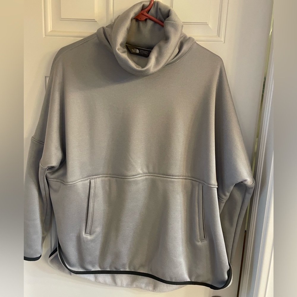 3 north face sweatshirts